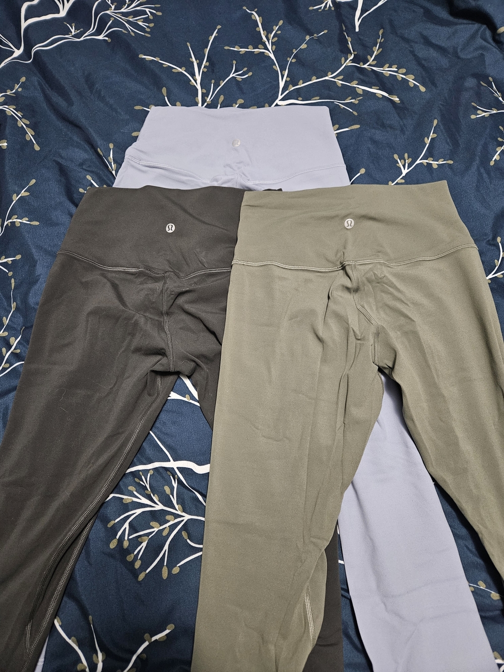 Lululemon Align 25 - Grey Sage